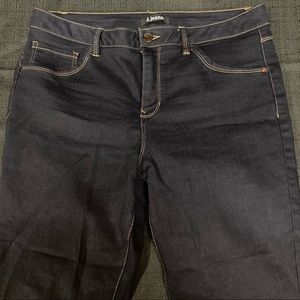 d.jeans high rise straight leg size 14 dark wash slimming stretchy jeans